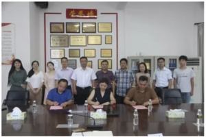 乐臣餐饮资助贫困大学生